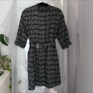 Vintage 90s Black & White Belted Mandarin Collar Duster Jacket size S